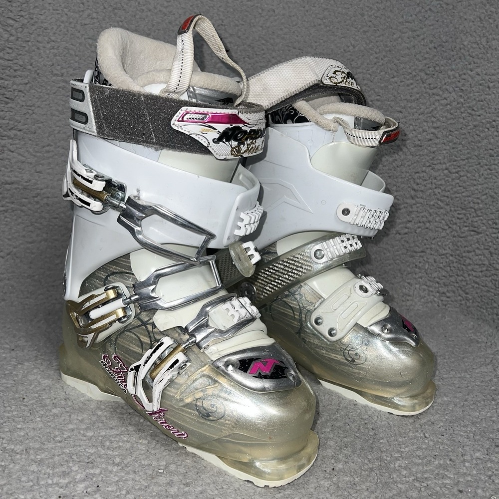Nordica Fire Arrow F4 Ski Boots Women's Mondo 235 275mm‎ US 6.5 White & Pink